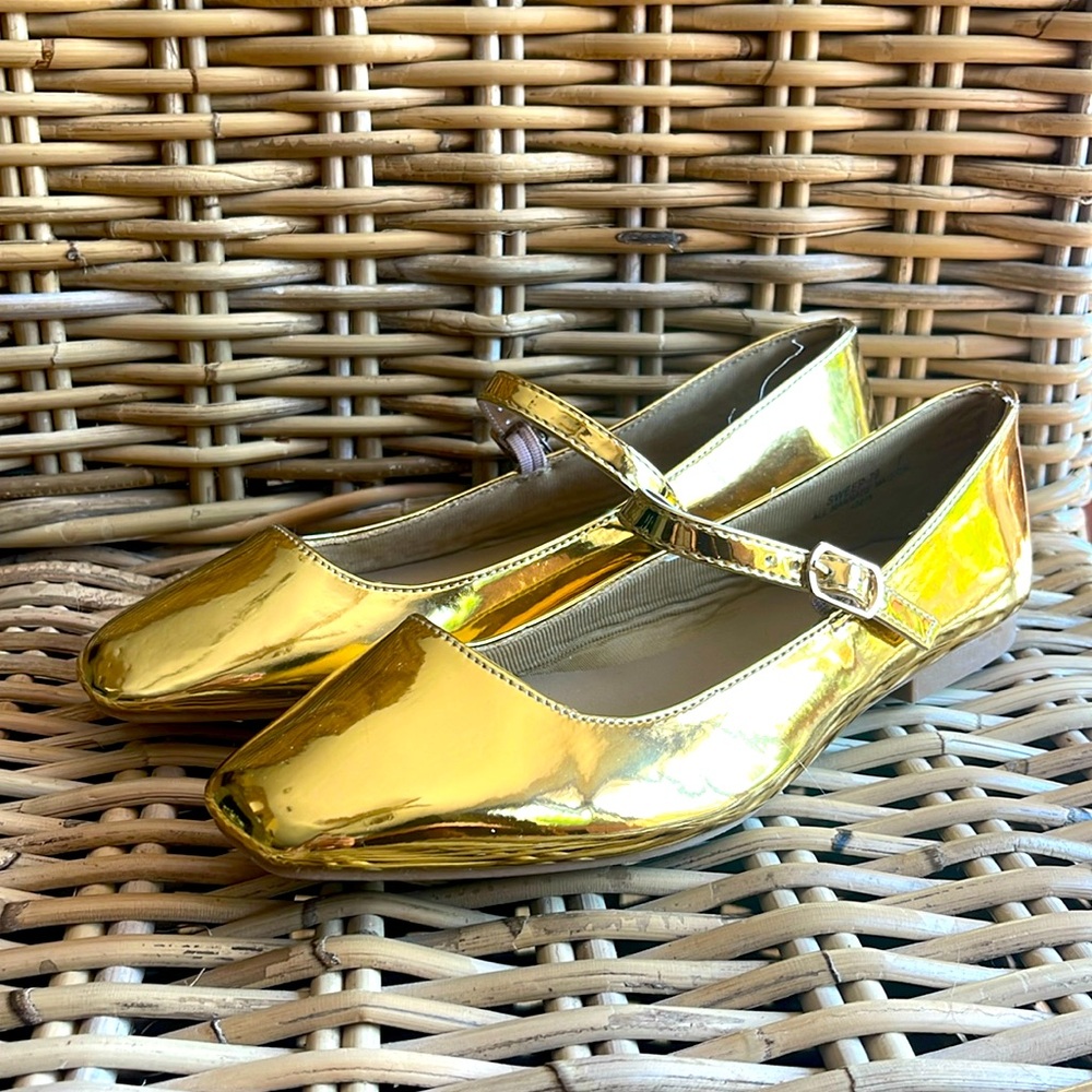 Brand new gold metallic Mary Jane ballet flats